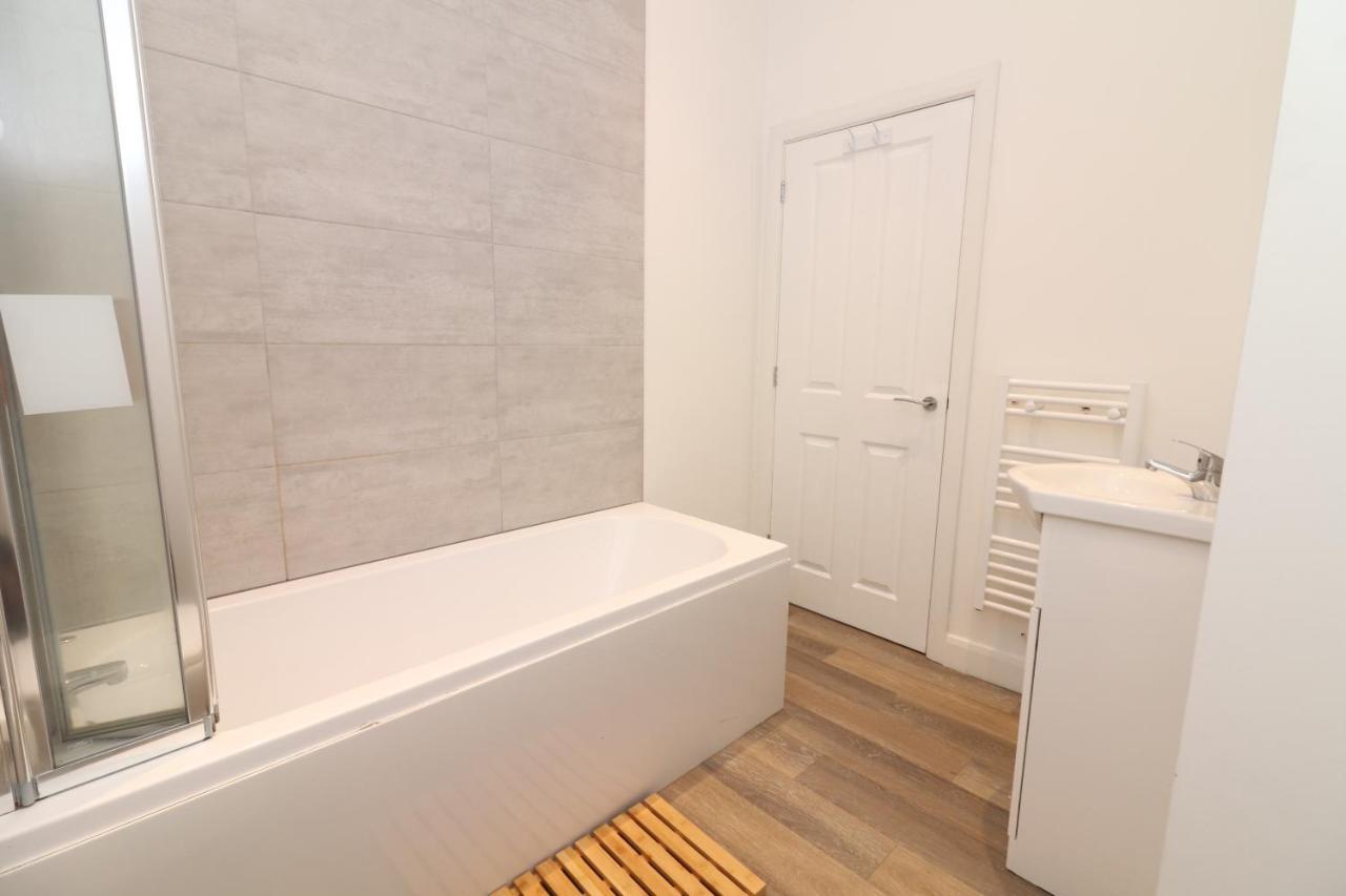Hope House Apartments Честер Екстер'єр фото